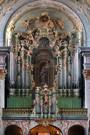 Bei genehmigter Veröffentlichung ist der Urheber immer(!) am Bildrandwie folgt anzuführen:  FOTO © WEINFRANZ  (lt. UrhG), Franz Weingartner - Fotograf   A Aufnahmeort : Herzogenburg